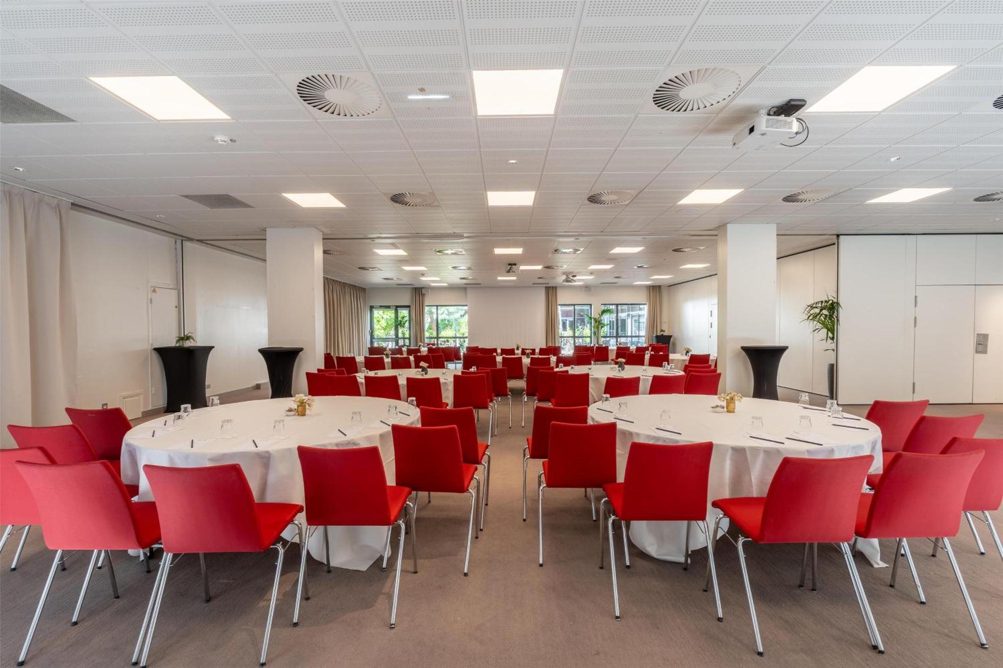 Radisson Blu Hotel, Paris Boulogne Екстер'єр фото